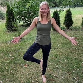 Kat Tomlin & Jenn Van Campen-Your Authentic Tribe: A Costa Rica Yoga Experience-April 09-16 2023